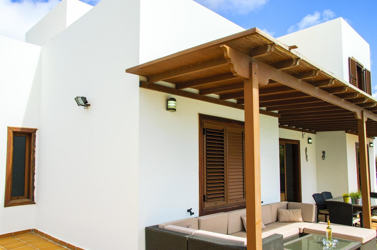 Villa Micaela Nazaret Luaran gambar
